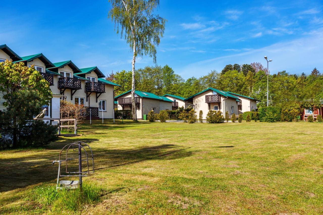 Roza Wiatrow Hotel Wladyslawowo Exterior photo